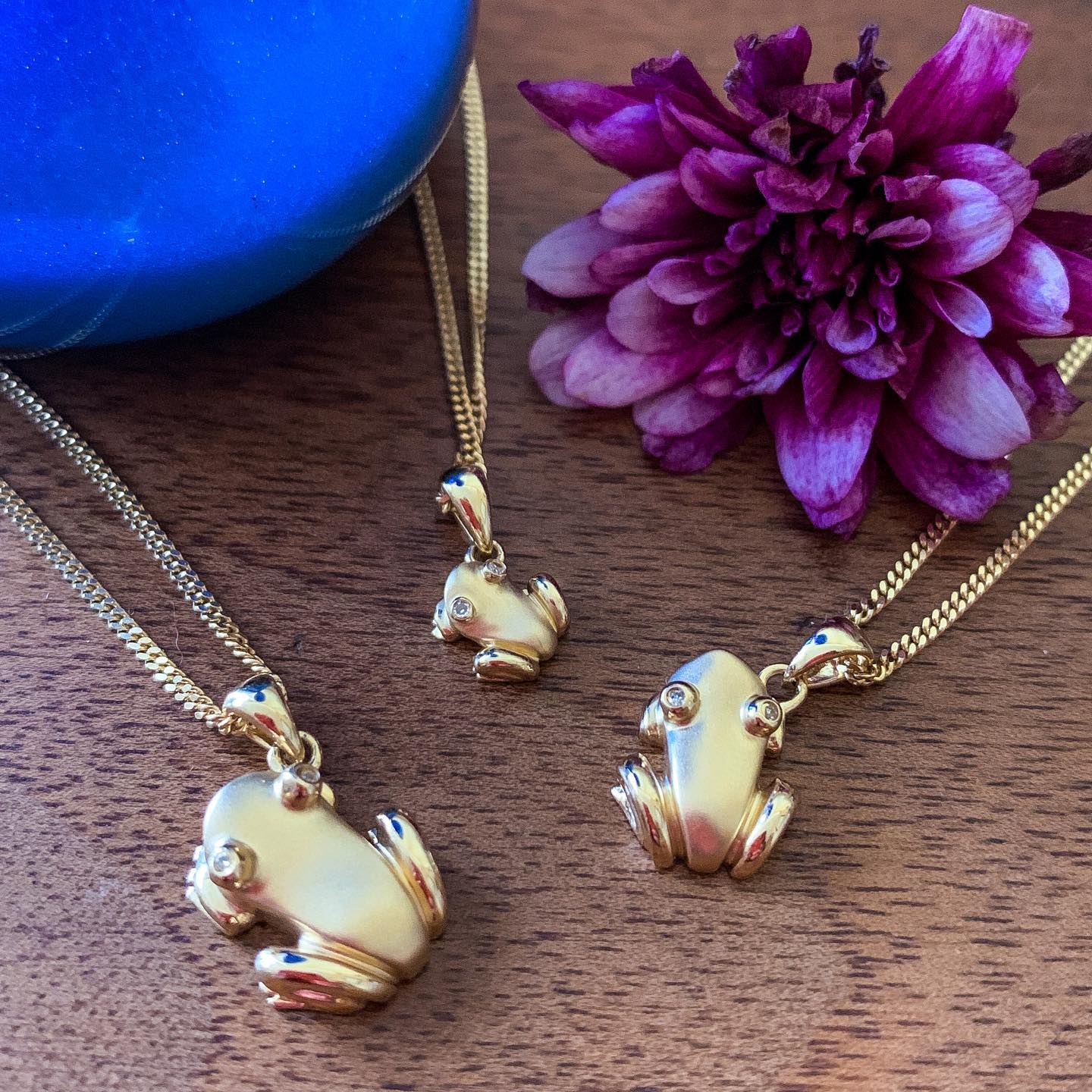 Solid 14K Gold Coquí Charm With Diamond Eyes