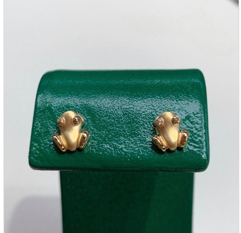 14K Coquí Gold Stud Earrings With Diamond Eyes